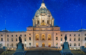 MN State Capitol building lit up at night