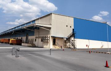 NJ_Warehouse_Sprawl_Emily Scott